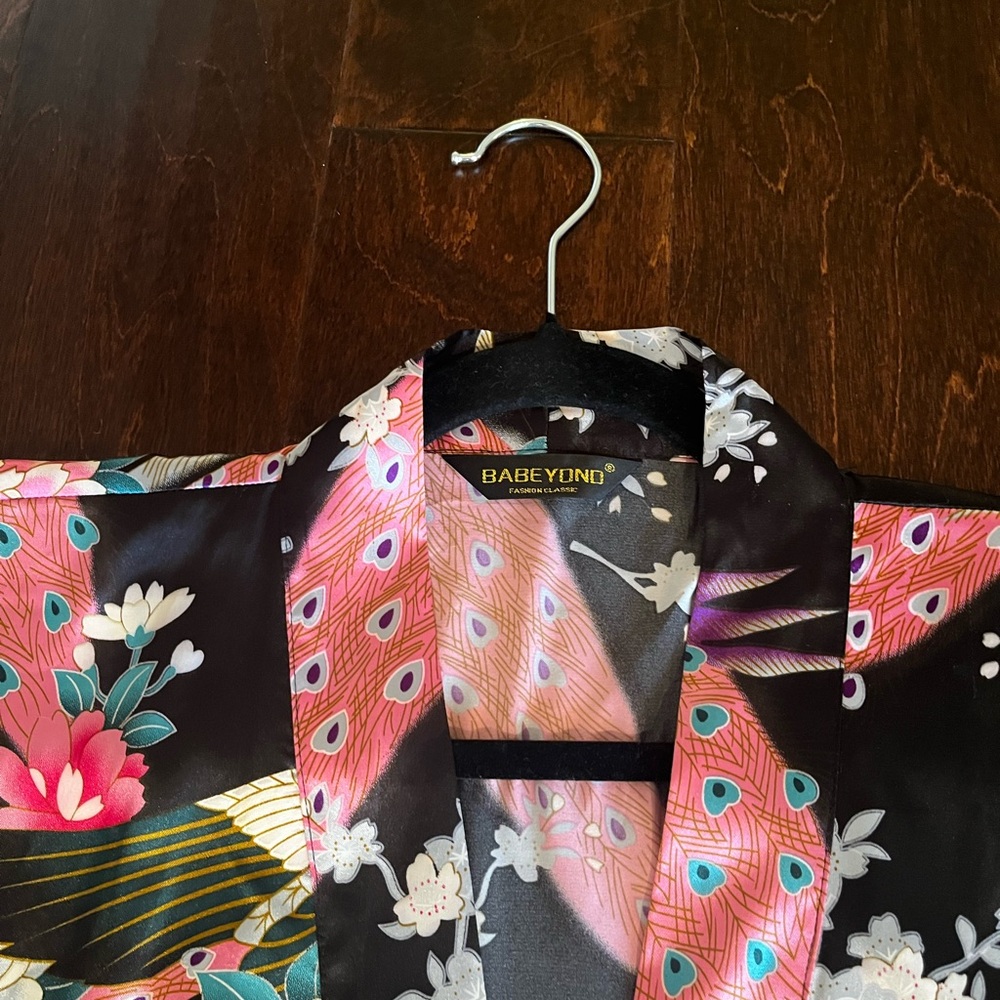 Babeyond Black Satin Kimono Robe Peacock Floral Design. 54” long - Picture 2 of 10